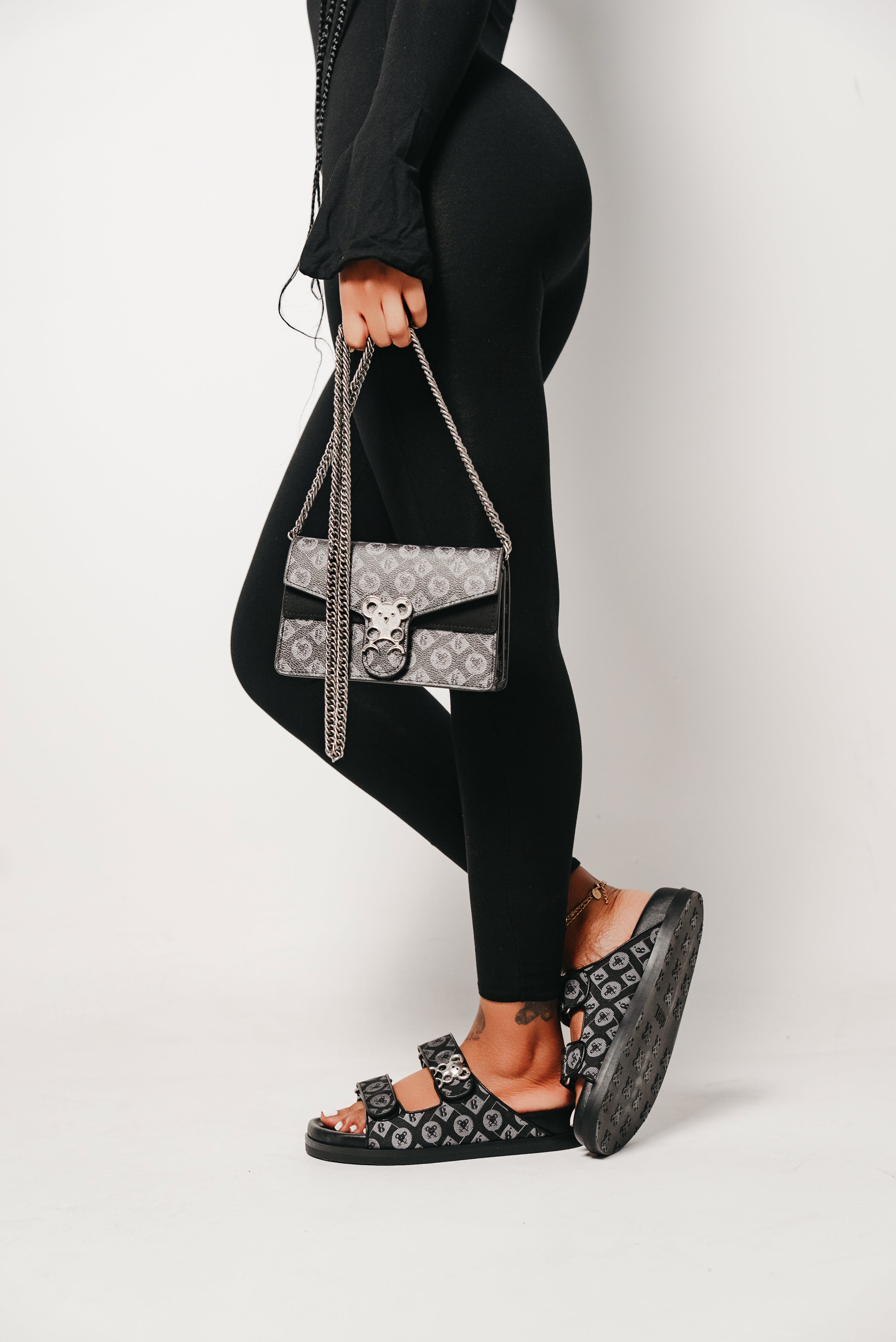 BARE CANVAS OPEN MULE